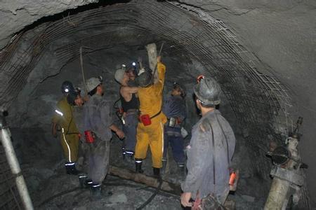 沿滩工程爆破中的危险因素分析以及应对工程爆破危险的措施